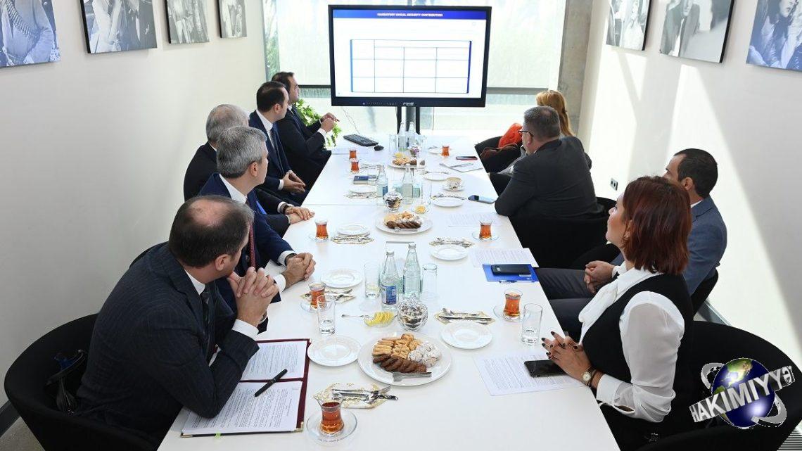 Rumıniyalı nazir Azərbaycanın əmək münasibətləri sahəsində islahatlar təcrübəsi ilə tanış olub (FOTO)