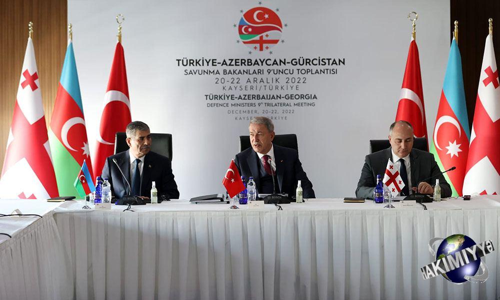 Azərbaycan, Türkiyə və Gürcüstan müdafiə nazirlərinin üçtərəfli görüşü keçirilib
