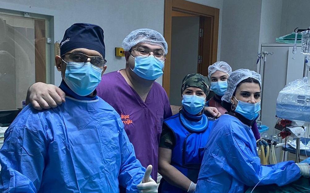 Mərkəzi Gömrük Hospitalında növbəti TAVİ əməliyyatı uğurla həyata keçirilib