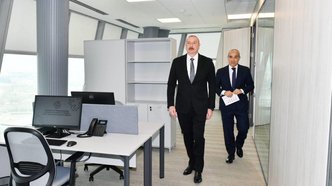 Prezident Əmlak Məsələləri Dövlət Xidmətinin yeni inzibati binasının açılışında iştirak edib