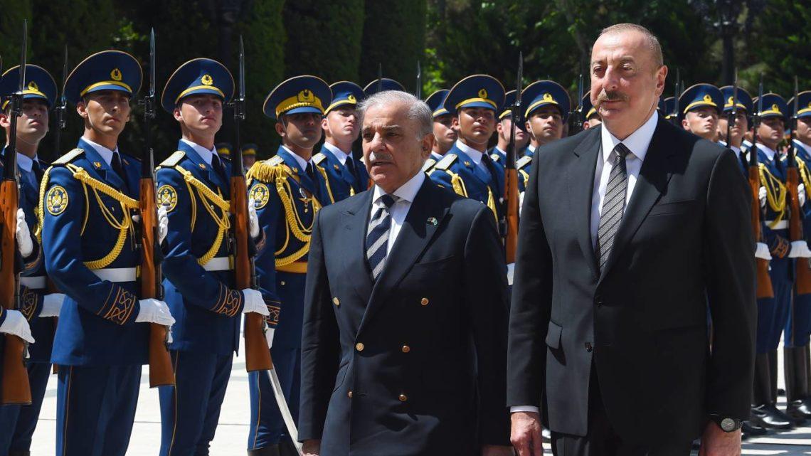 Pakistanın Baş naziri Məhəmməd Şahbaz Şərifin rəsmi qarşılanma mərasimi olub