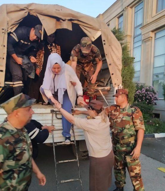 Xilasediciləri köməksiz vəziyyətdə qalmış 22 nəfəri təxliyə ediblər