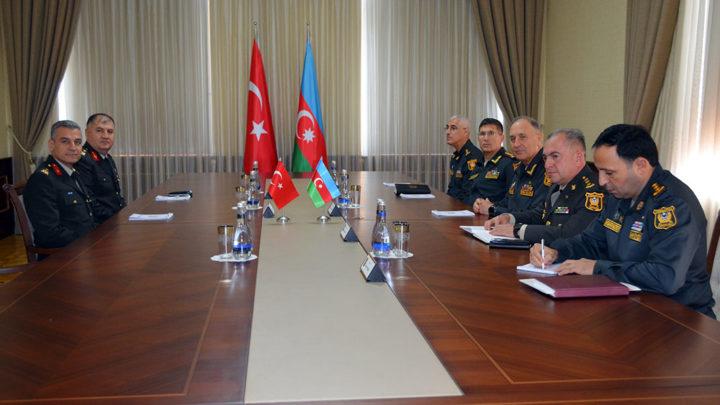 Azərbaycan Ordusunun Baş Qərargah rəisi türkiyəli nümayəndə heyəti ilə görüşüb