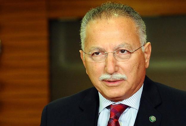 İslam Əməkdaşlıq Təşkilatının 9-cu Baş katibi, Nizami Gəncəvi Beynəlxalq Mərkəzinin üzvü Ekmələddin İhsanoğludan