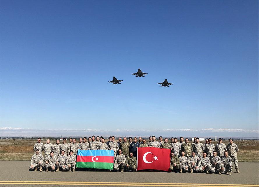 “Mustafa Kamal Atatürk – 2023” təlimində iştirak edəcək Türkiyə HHQ-nin F-16 təyyarələri Azərbaycana gəlib
