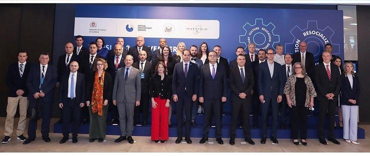 Ədliyyə Nazirliyinin nümayəndə heyəti Tbilisidə beynəlxalq konfransda iştirak edib