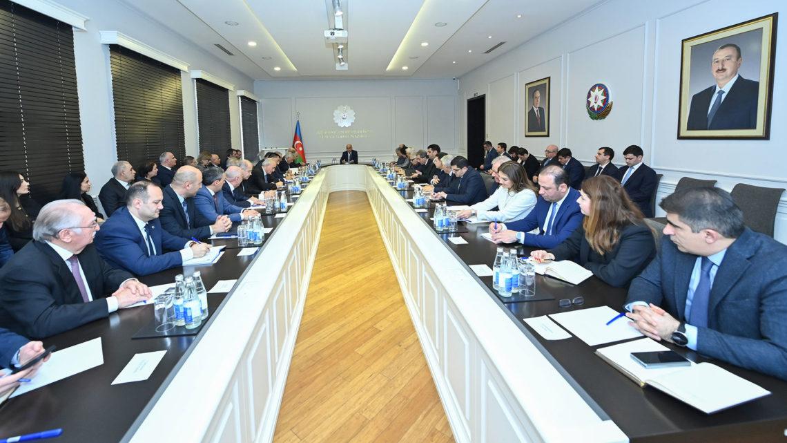 Elm və təhsil naziri rektorlarla görüşüb