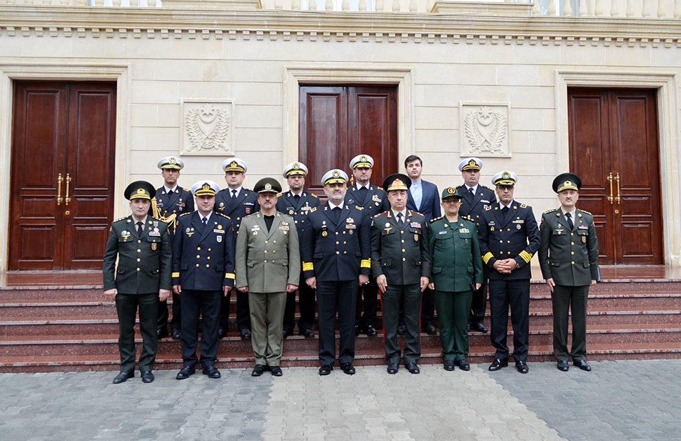 İran Hərbi Dəniz Qüvvələrinin komandanı Bakıda