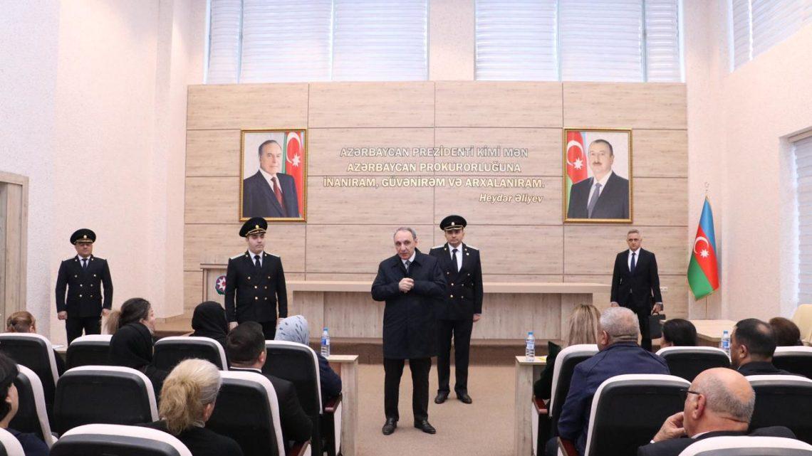 Baş prokuror Sumqayıt şəhərində vətəndaşları qəbul edib