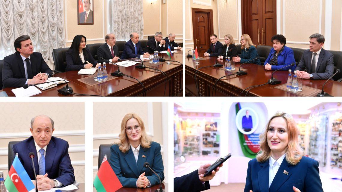 Belarus ölkəmizdə ədliyyə sahəsində islahatlara və innovasiyalara maraq göstərir