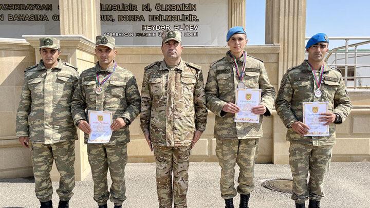 Quru Qoşunlarında hərbiləşdirilmiş kros birinciliyi keçirilib