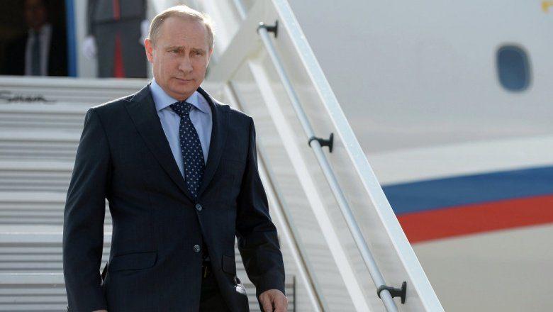 Vladimir Putin Monqolustana rəsmi səfərə gedib