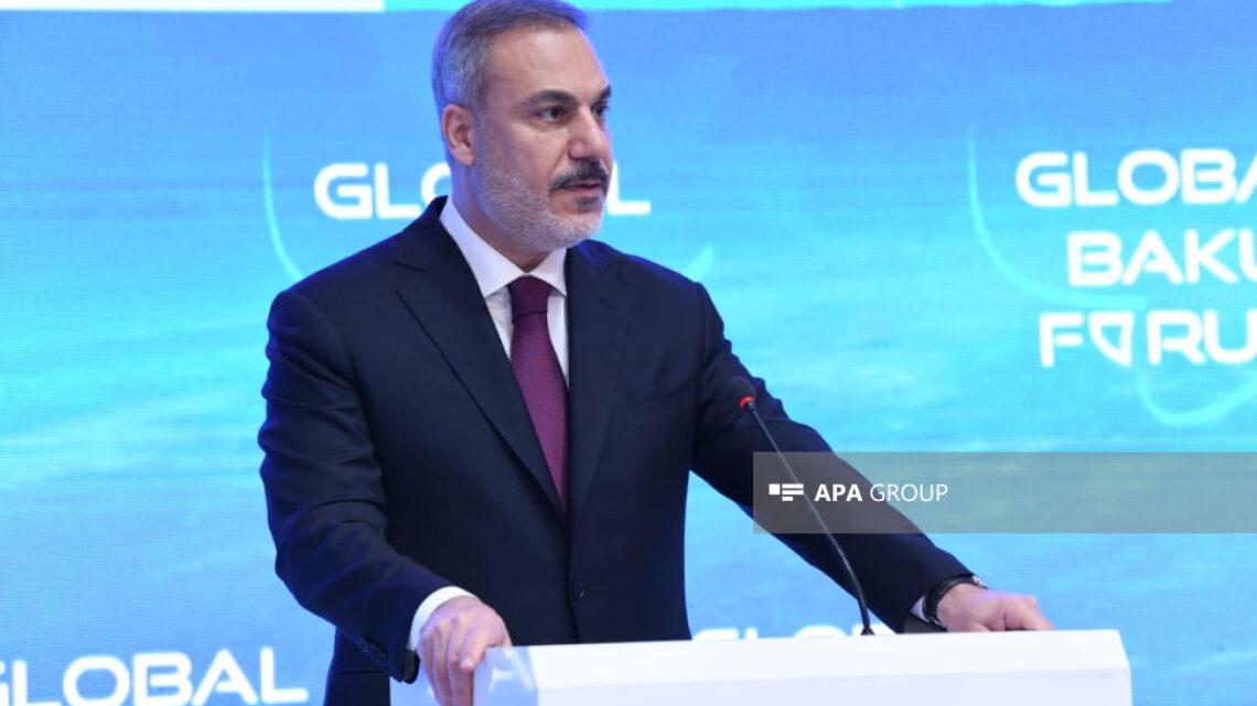 Türkiyə Hələbdə davam edən qarşıdurmalara qarışmır
