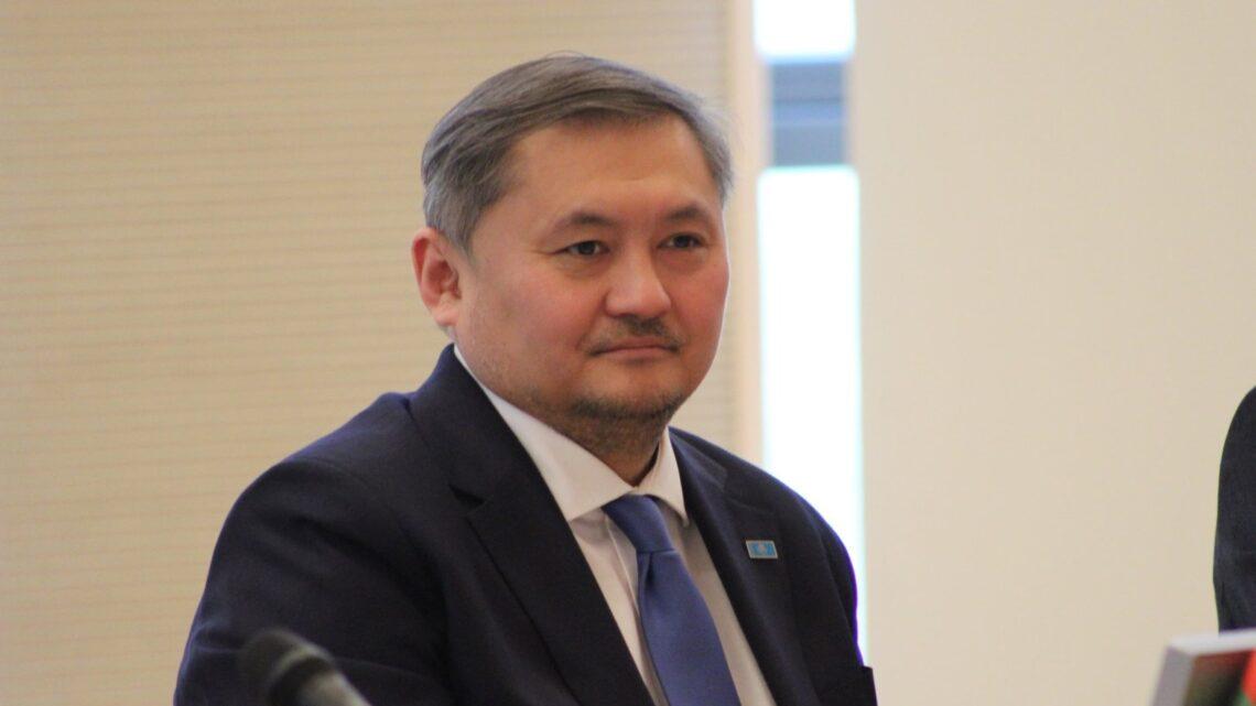 Qazaxıstan öz müəllim heyətini Qarabağ universitetinə göndərməyə hazırdır