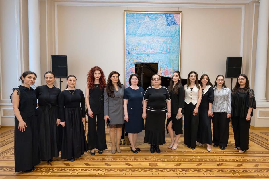 Milli İncəsənət Muzeyində Üzeyir Hacıbəylinin 140 illiyi münasibətilə konsert keçirilib