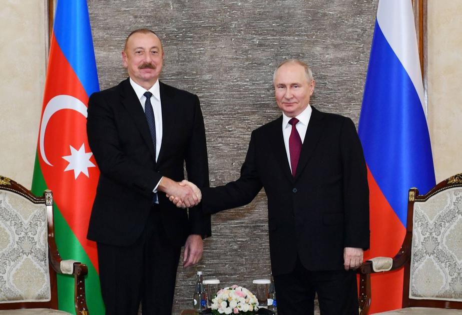 Prezident İlham Əliyev Vladimir Putini təbrik etdi