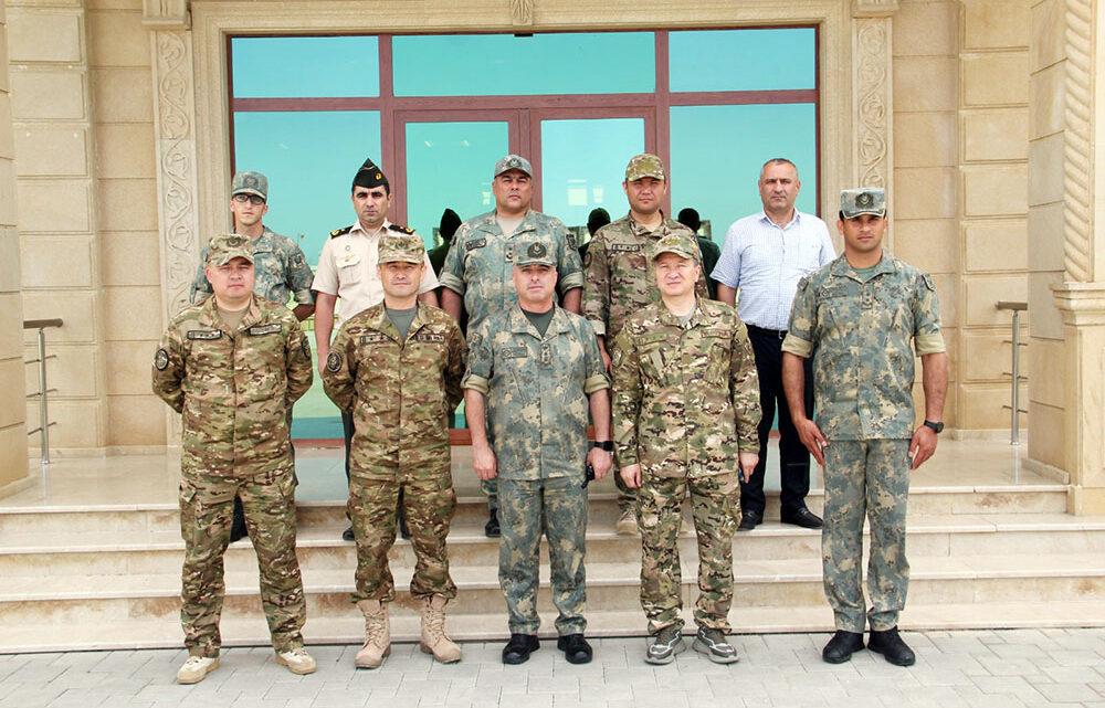 Azərbaycan və Qazaxıstan hərbi nümayəndələri arasında görüş keçirilib