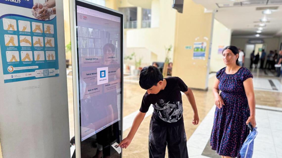 Daha iki tibb müəssisəsində elektron növbə sistemi qurulub