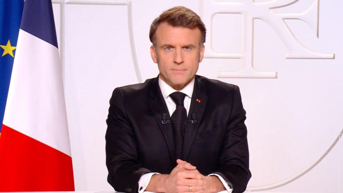 Makron Fransada könüllü hərbi xidmətin tətbiqini elan edib