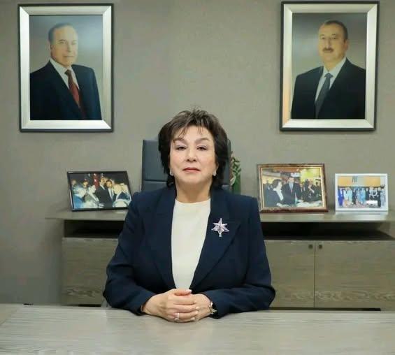 Əziz abituriyentlər, hörmətli valideynlər!