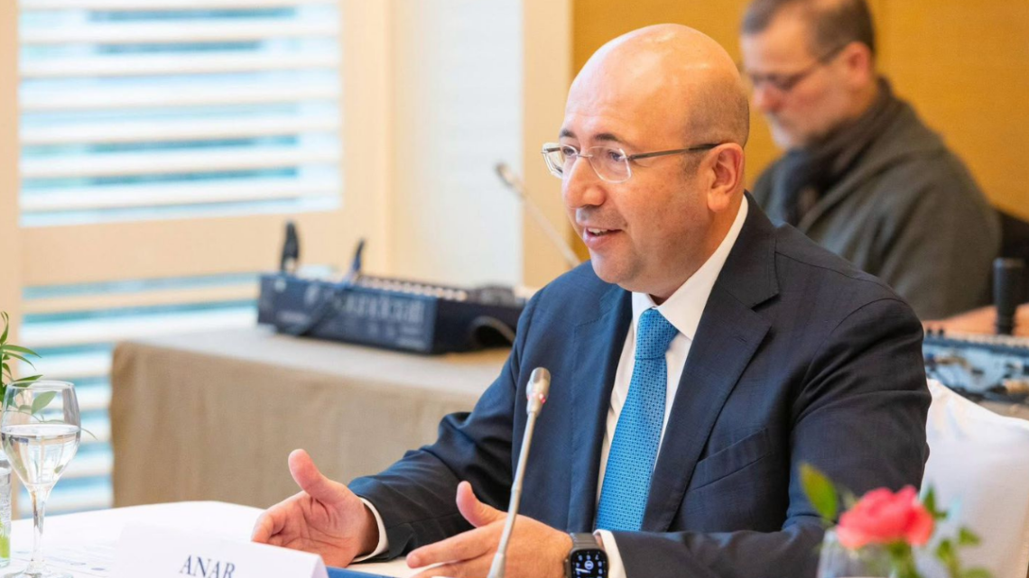 Anar Quliyev qlobal mənzil böhranının həllinə dair Azərbaycanın təcrübəsini bölüşüb