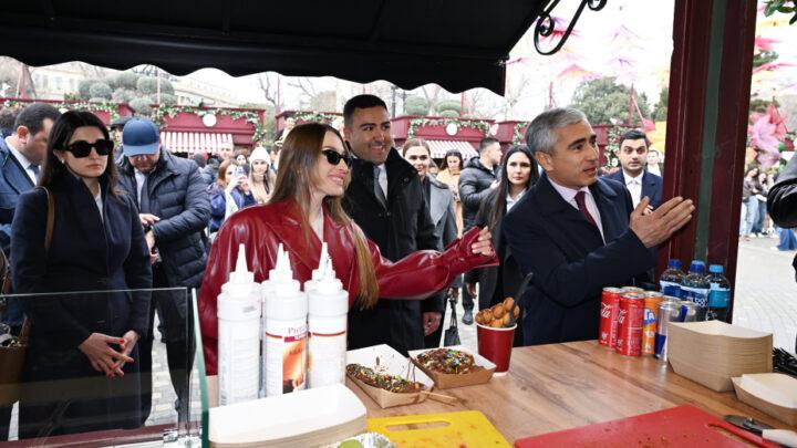 Alena Əliyeva Novruz yarmarkasını ziyarət edib
