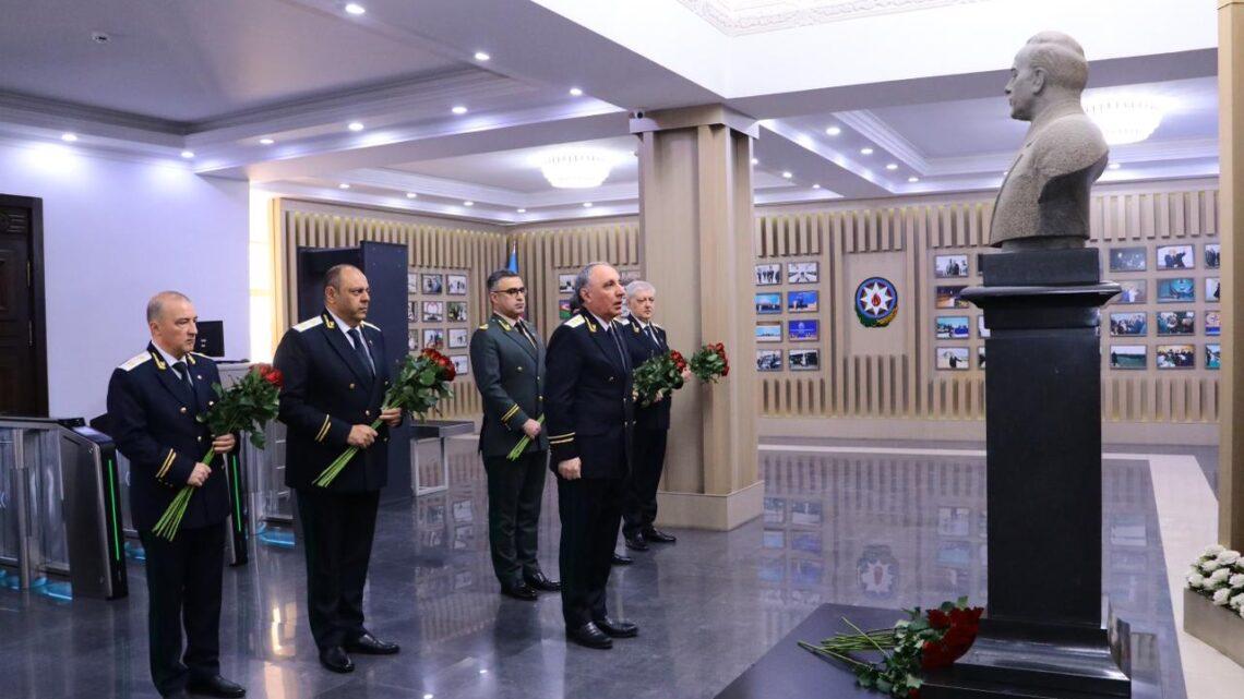 Baş Prokurorluqda Ulu Öndər Heydər Əliyevin anadan olmasının 103-cü ildönümü ilə bağlı tədbir keçirilib