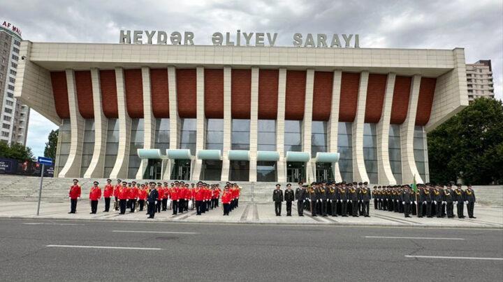 Silahlı Qüvvələr Günündə hərbi qulluqçuların yürüşləri təşkil olunub