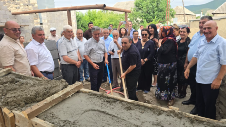 Gürcüstanda Xalq şairi Zəlimxan Yaqubun ev-muzeyi tikilir