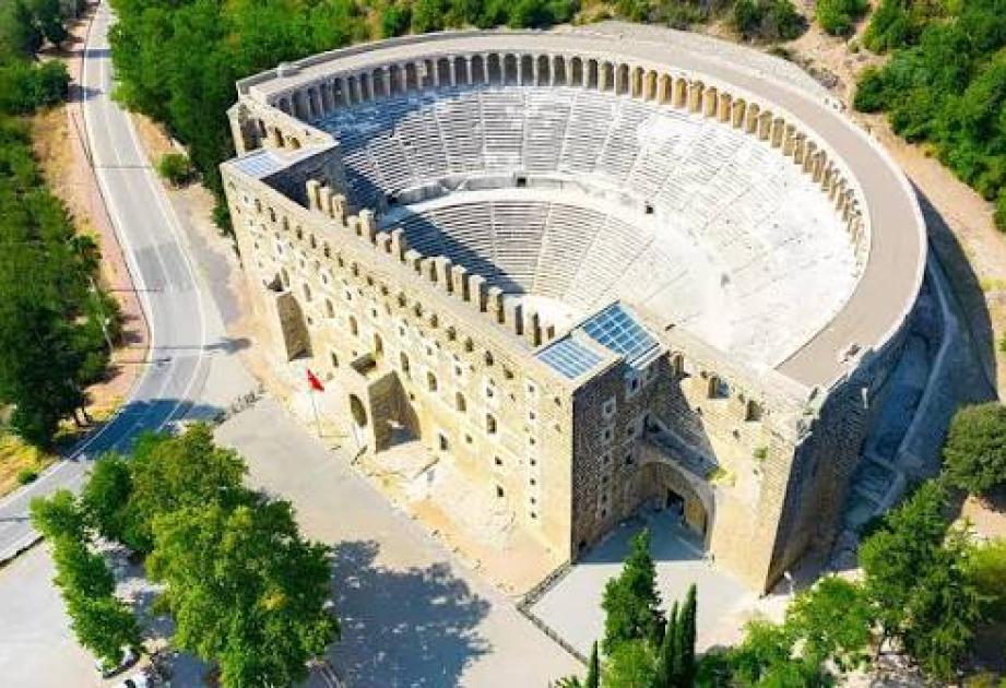 Aspendosun möhtəşəm səhnəsi yenidən canlanır: 33-cü Beynəlxalq Festival başlayır