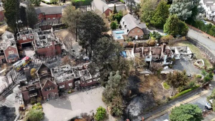 Böyük Britaniyada son 48 saatda 11 böyük yanğın baş verib
