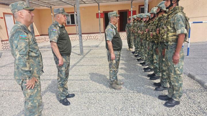 Müdafiə Nazirliyinin rəhbərliyi Əlahiddə Ümumqoşun Ordunun hərbi hissələrində olub