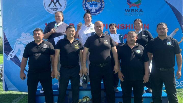 Azərbaycan idmançısı Gözəl Zutova kəmər güləşi üzrə dünya çempionu olub