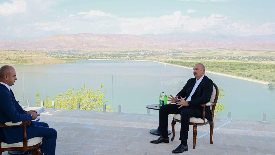 İlham Əliyev Naxçıvanda Azərbaycan Televiziyasına müsahibə verib