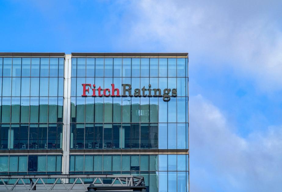 “Fitch” Mərkəzi Bankın tənzimləyici islahatlarını müsbət qiymətləndirib