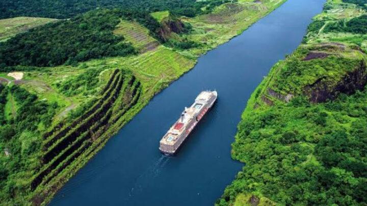 Panama kanalından keçid haqqı rekord həddə çatıb
