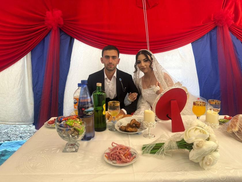 Xocalının Ballıca kəndində toy – Əmrah və Arzu ailə həyatına doğma yurdda başlayırlar