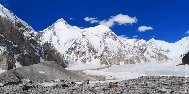 Pakistanda qar uçqununa düşmüş alpinistlərin meyitləri tapılıb