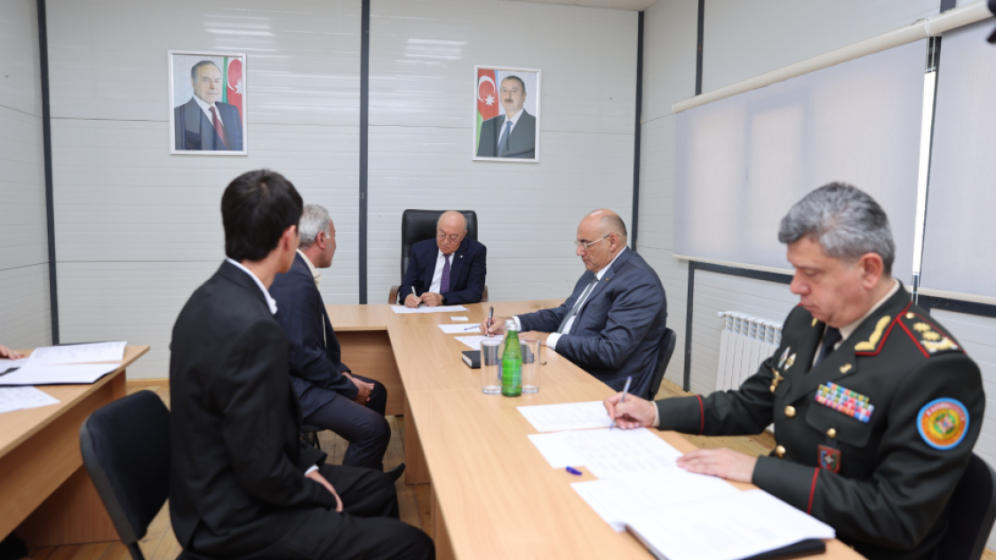 Kəlbəcər və Laçın sakinlərinin müraciətləri dinlənilib