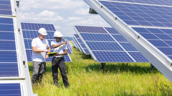 Bu il Günəş enerjisi üzrə 459 giqavat/saat yeni batareya tutumu istifadəyə veriləcək