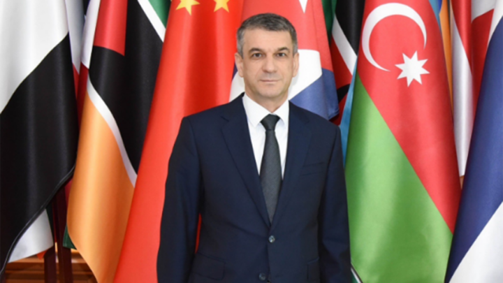 İ.Ş.Davudovun Azərbaycan Respublikasının Pakistan İslam Respublikasında fövqəladə və səlahiyyətli səfiri təyin edilməsi haqqındaAzərbaycan Respublikası Prezidentinin Sərəncamı