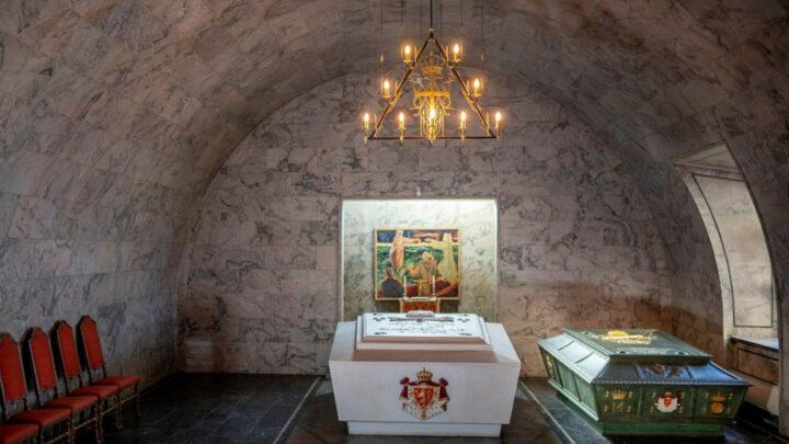Kral Harald Akershus qalasındakı gizli sarkofaqda dəfn ediləcək