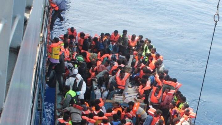 İtaliya yanvar ayından bəri əvvəlki iki ildə olduğundan daha çox miqrantı geri qaytarıb