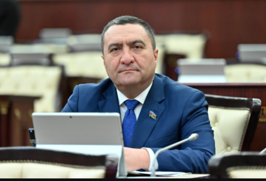 Yeni sülh və kommunikasiya gündəliyinin kəsişdiyi məkan 