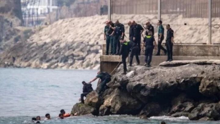 Seuta yaxınlığında ölən 14 miqrantın cəsədi Tetuandakı morqa aparılıb
