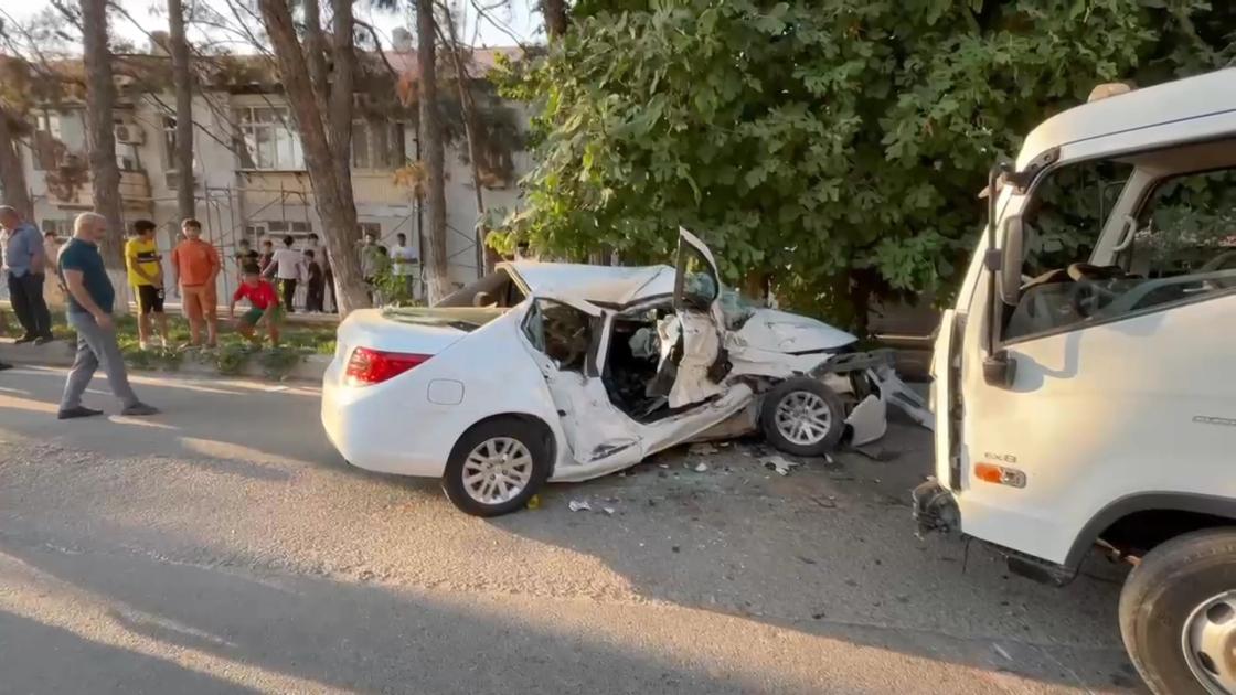 Şirvanda yol qəzası baş verib, ölən və xəsarət alan var