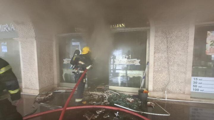 Səbaildə obyektdə baş verən yanğınla mübarizə davam etdirilir, vətəndaşlar təxliyə olunublar