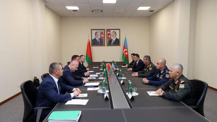 Azərbaycan və Belarus arasında müdafiə sahəsində əməkdaşlığın perspektivləri müzakirə edilib