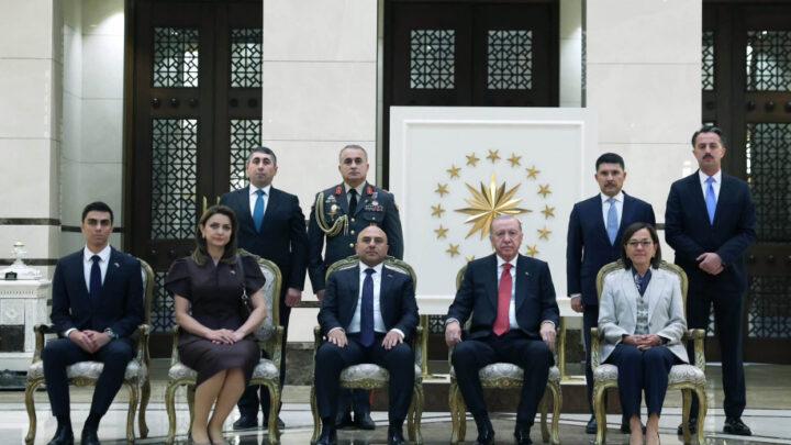 Azərbaycanın səfiri Türkiyə Prezidentinə etimadnaməsini təqdim edib