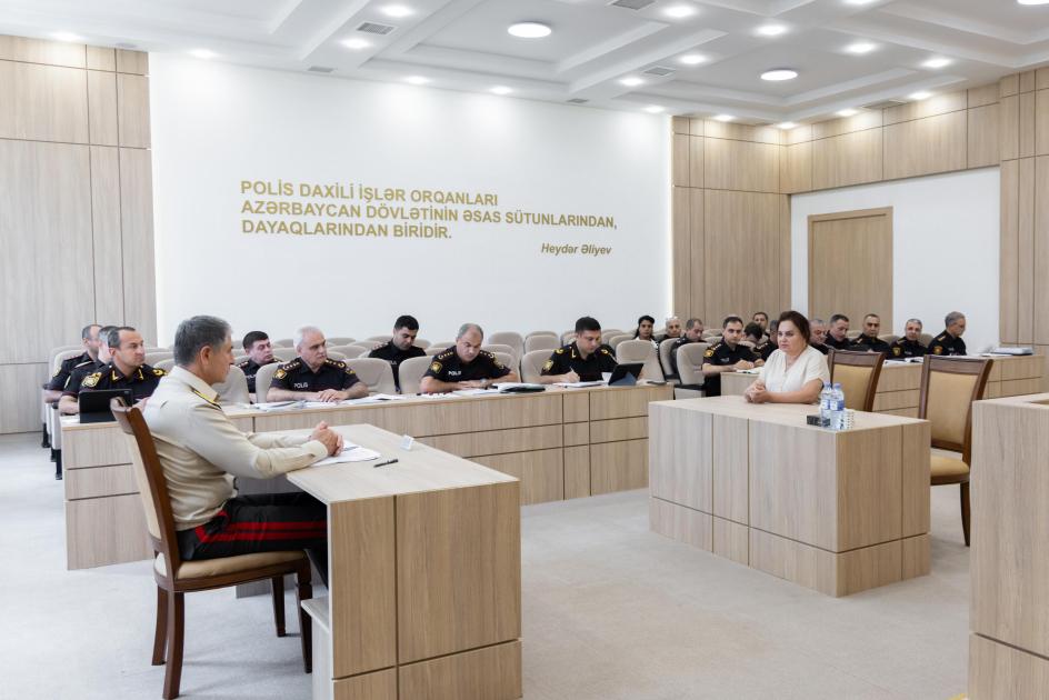 Daxili işlər naziri Sumqayıtda vətəndaş qəbulu və sıra baxışı keçirib 